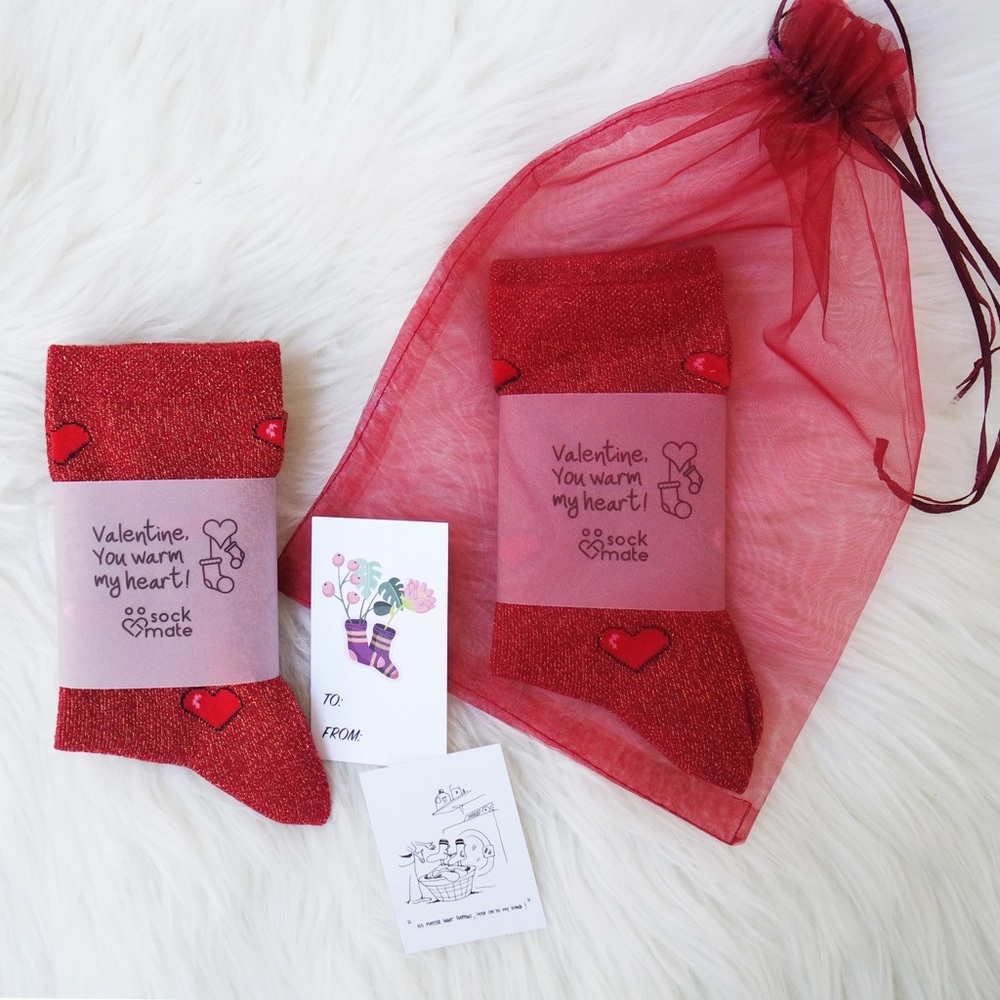 Valentine’s day heart print socks with cute label